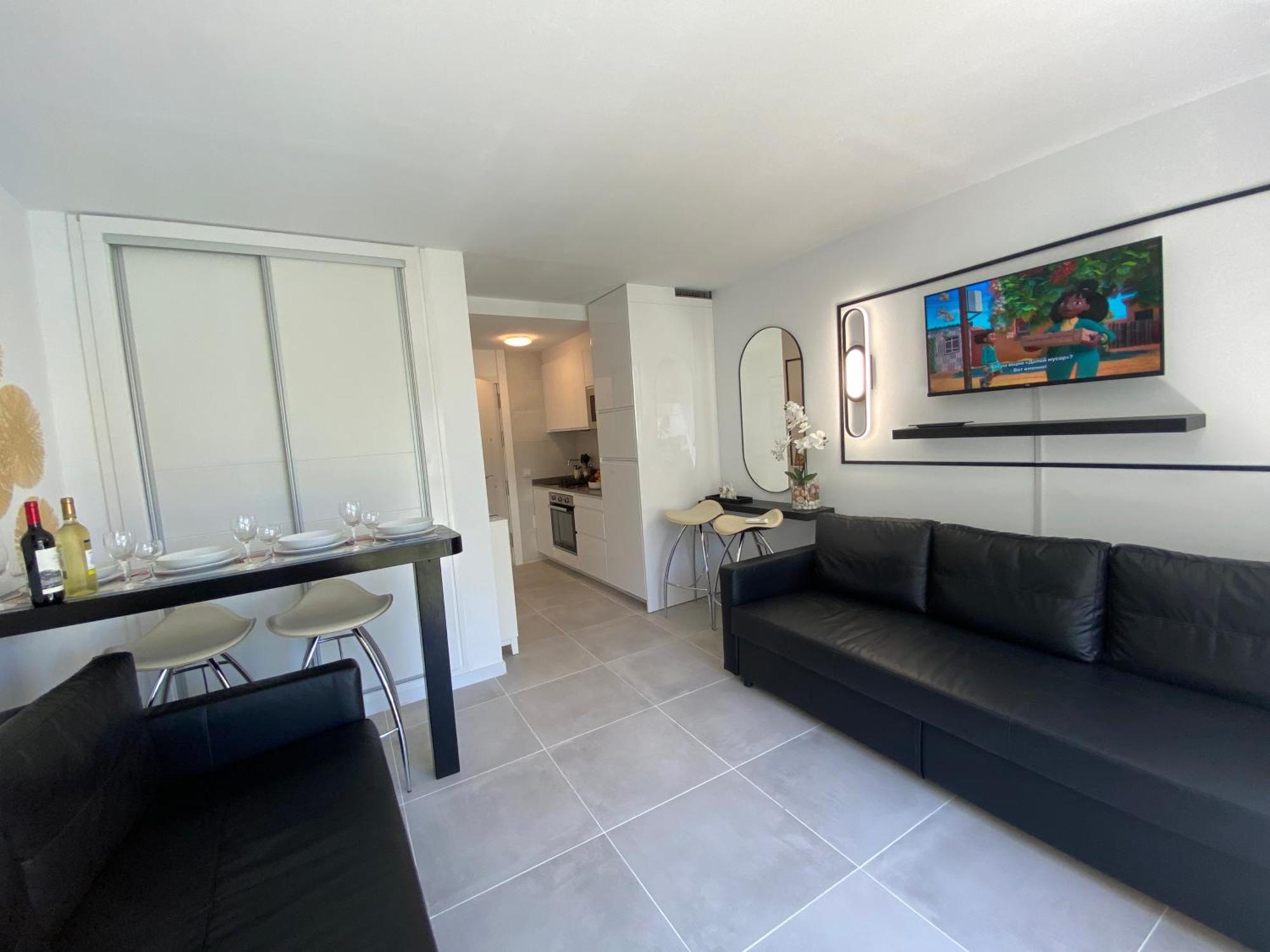 Modern Sea View In Benal Apartment Benalmadena